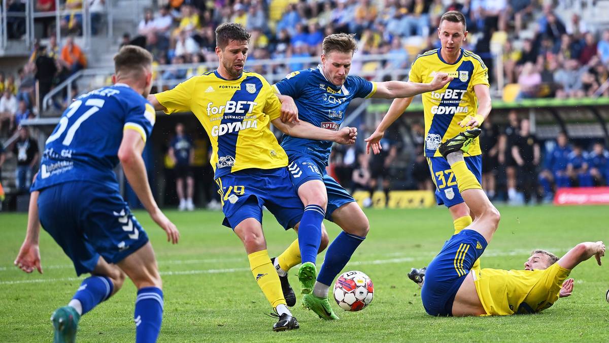 Tô bún chả hôm nay có gì: Soi kèo Motor Lublin vs Arka Gdynia, 22h30 ngày 20/7